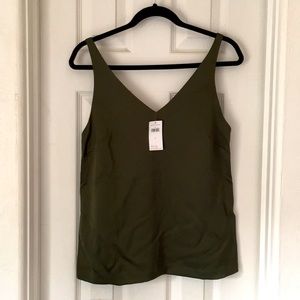 Satiny green banana republic sleeveless top